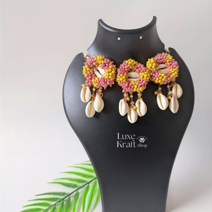 Noor Luxe Haldi Collection - Image 10